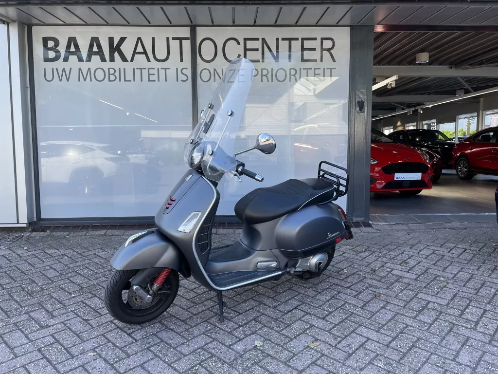 Piaggio Scooter GTS 300ie TouringABS