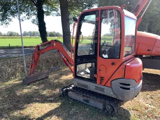 Hitachi ZX16