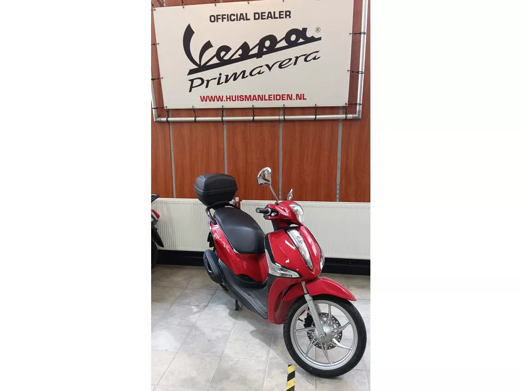 Piaggio Liberty als nieuw 350km!!! euro5 brom 45km