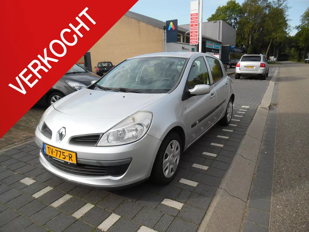 Renault Clio 1.2 TCE Collection 5 deurs, airco, trekhaak