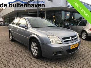 Opel Vectra 1.8-16V V-line