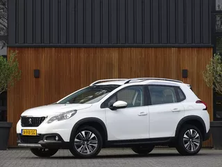 Peugeot 2008 1.2 110PK automaat / PureTech Allure / luxe pakket / LED