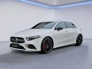 Mercedes-Benz A-klasse AMG 35 4MATIC /Apple Carplay/Performance stoelen/Groot scherm/Parkeersens.+camera/Adaptive Cruise&amp;Clima Control/Stoelverw./Dodehoeksensor/(MET GARANTIE*)