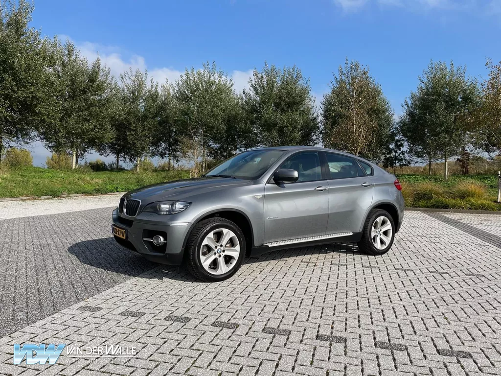 BMW X6 xDrive35i High Executive YOUNGTIMER, X5, Cayenne