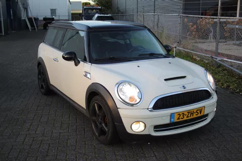 MINI Clubman Mini 1.6 Cooper S Chili lichte schade linksvoor