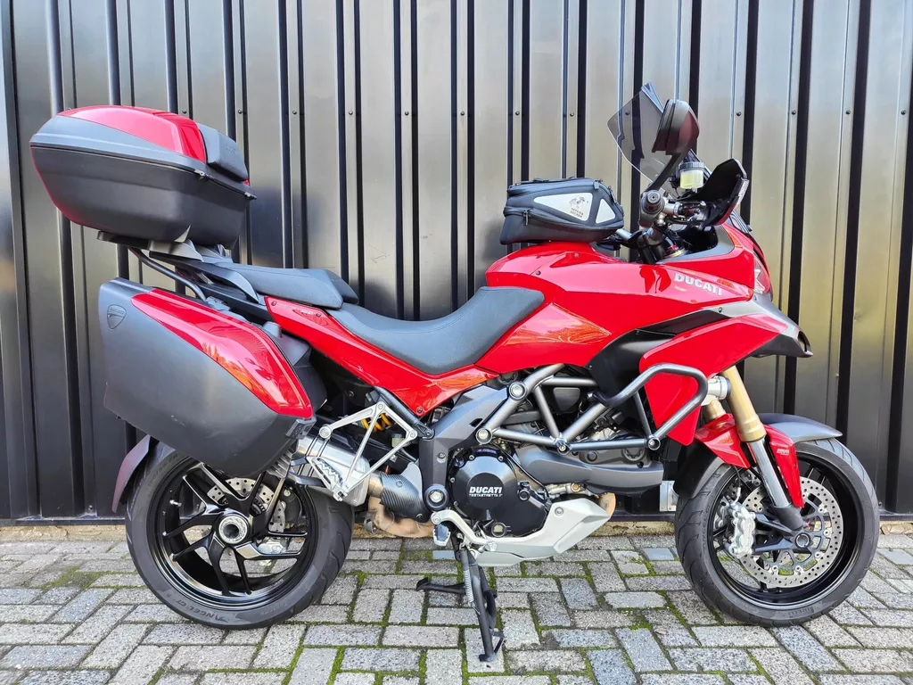 Ducati Multistrada 1200 Vol met accessoires!