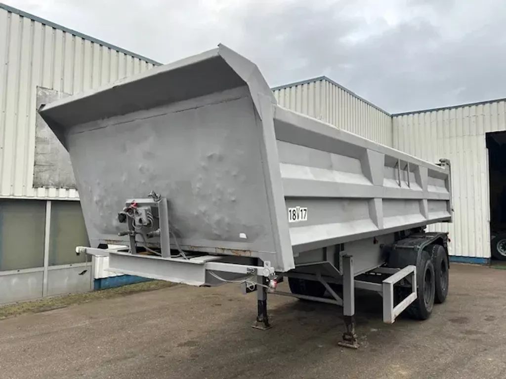 Trax 2 Axle Steel Tipper , Spring Suspension , Drum Brakes