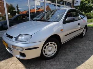 Mazda 323 1.8i GLX Airco/Automaat