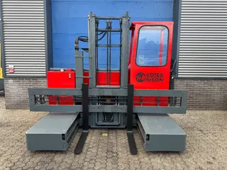 Votex-Bison vierweg heftruck 2504 2,5 ton