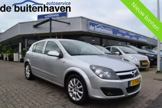 Opel Astra 1.6 Essentia