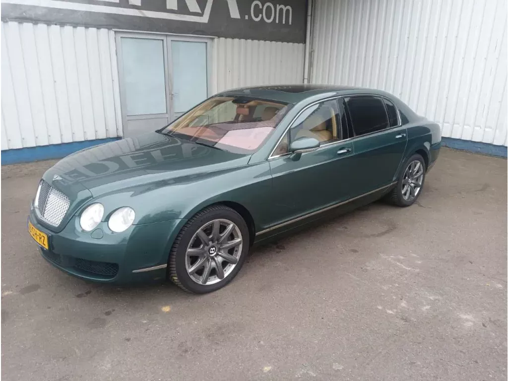 Bentley Flying Spur Continental 6.0 W12 , Full Option