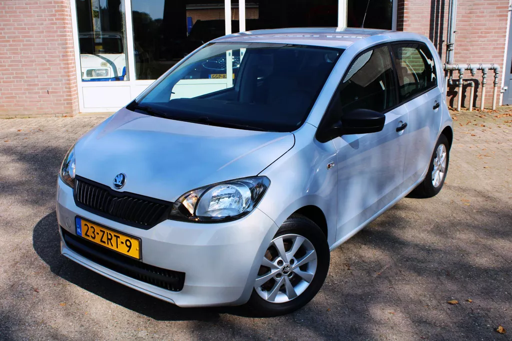 Skoda Citigo 1.0 Greentech Arctic Airco, Elektrische ramen voor, Start/stop systeem, Centrale deurvergrendeling, 14&quot; LMV