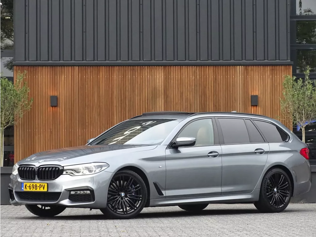 BMW 5 Serie Touring 540i xD 340PK TwinTurbo Power High E. / M-sport / M-Perf. / LED