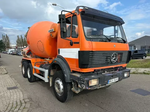 Mercedes-Benz SK 2527 6 X 4 BETONMIXER