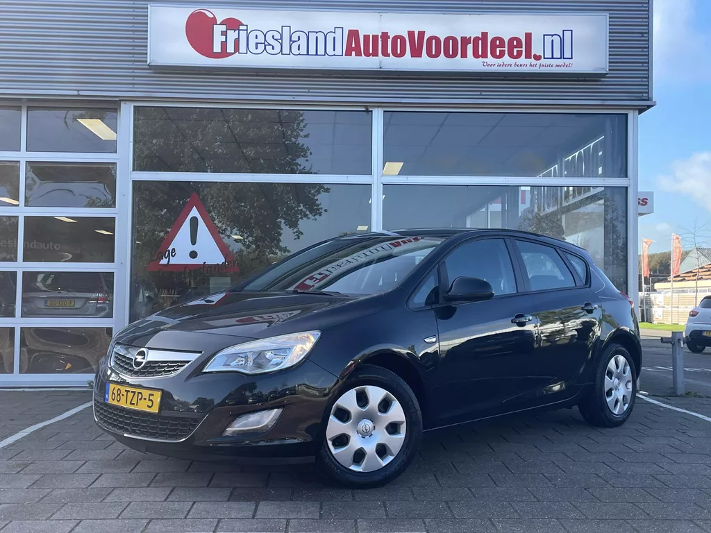 Opel Astra 1.4 Turbo Cosmo /Cruise/Trekhaak/Mulimedia/APK 09-2025/