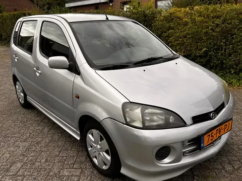 Daihatsu YRV Leuk voor weinig met een nieuwe APK