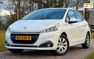 Peugeot 208 1.2 PureTech Executive Navigatie|Stoelverw.