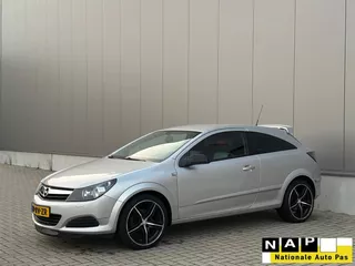 Opel Astra GTC 1.6 Enjoy