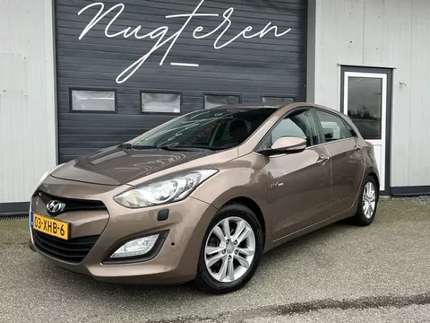 Hyundai i30 1.6 GDI i-Catcher+Leer+Bi-Xenon+Camera