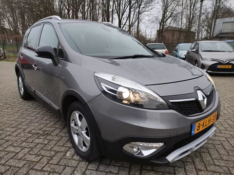 Renault M&eacute;gane Sc&eacute;nic Xmod 1.2 TCe 130 Energy Bose