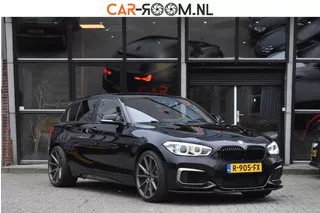 BMW 1-serie M135i xDrive Elec.Stoel Keyless Stoel.W H/K Camera