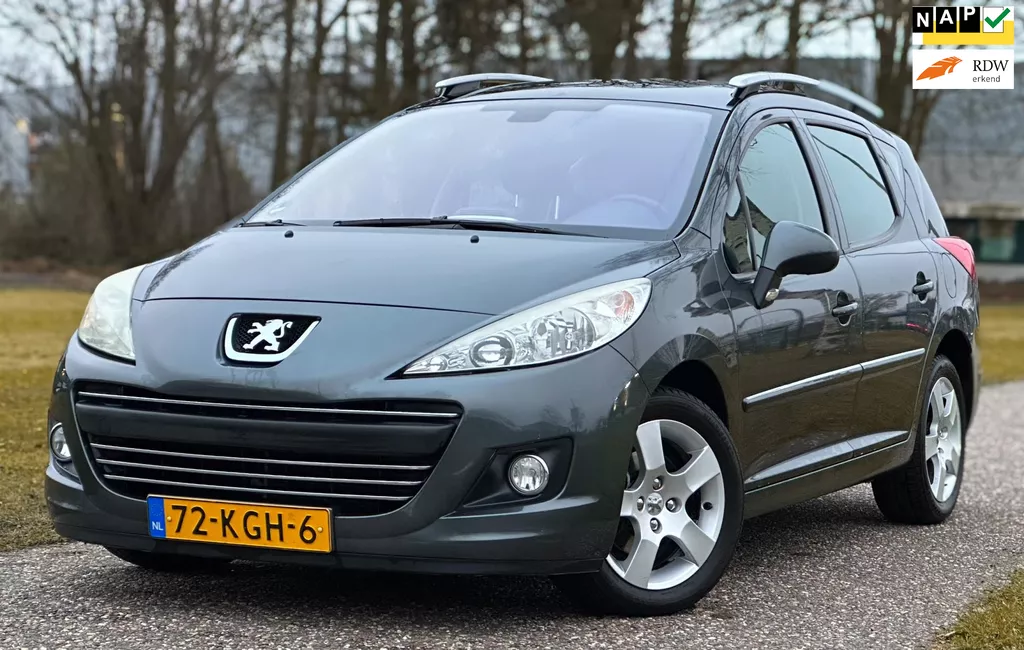 Peugeot 207 SW 1.6 120PK Premi&egrave;re Pano|Navi|Trekhaak!!!