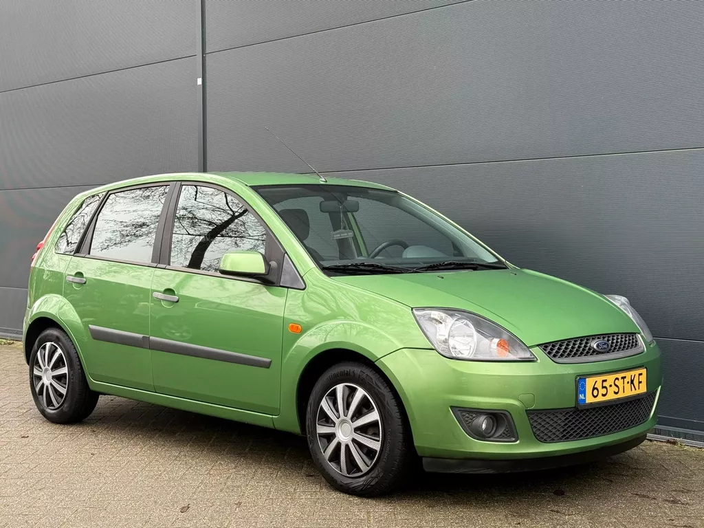 Ford Fiesta 1.3-8V Futura AIRCO | ELEK RAMEN | NWE APK