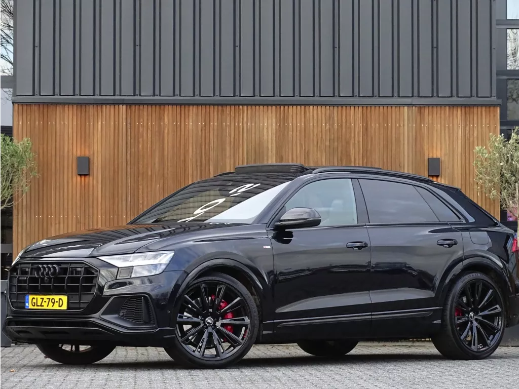 Audi Q8 55 TFSI e 381PK Quattro S line / Carbon / 23'' / B&amp;O