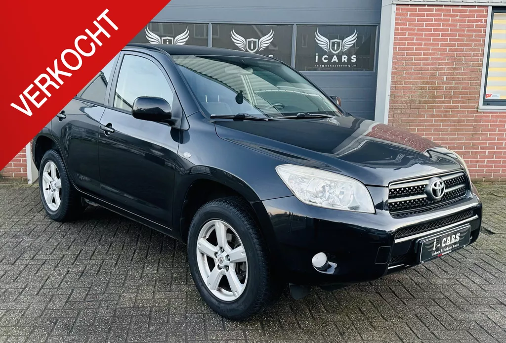 Toyota RAV4 2.0 VVTi Sol Linea Terra APK 4X4