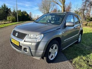 Suzuki Grand Vitara 2.0-16V High Executive|4WD|trekhaak