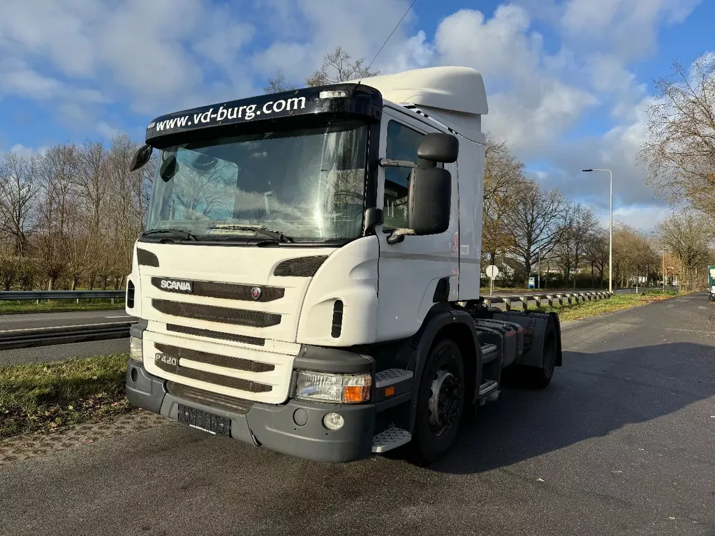 Scania P P420 Spacecab