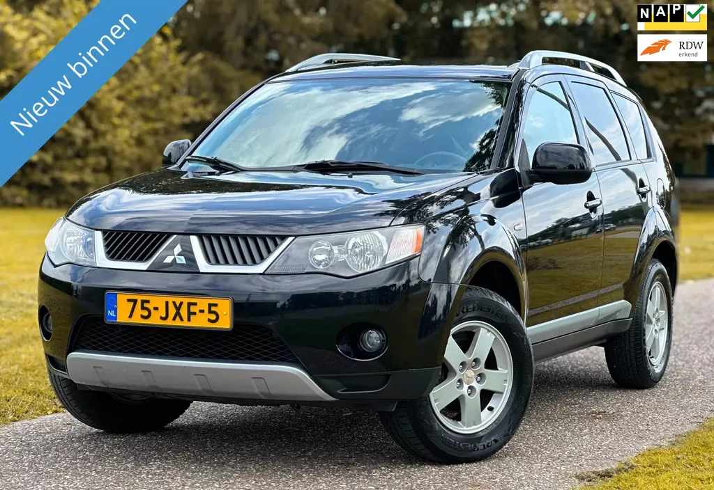 Mitsubishi Outlander 2.4 Inspire 2WD Airco|Camera|Navi!!