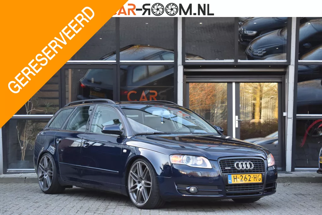 Audi A4 Avant 3.2 FSI quattro  Xenon Leder Cruise 19&quot;