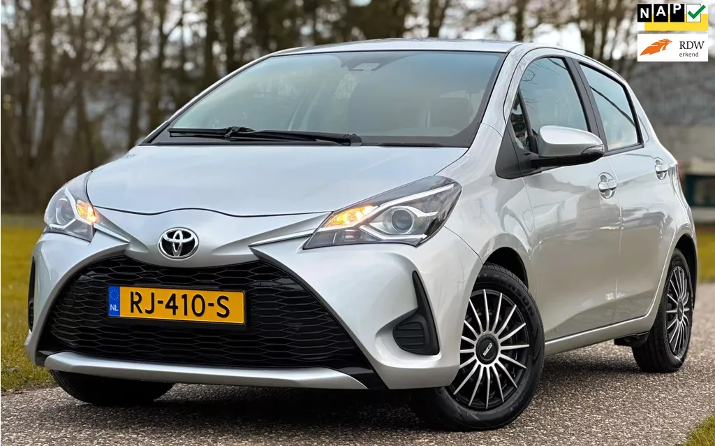 Toyota Yaris 1.5 Hybrid Aspiration Navigatie|Camera!!