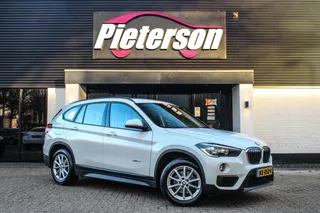 BMW X1 SDrive18i NAP TREKHAAK PDC AUTOMAAT