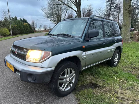 Mitsubishi Pajero Pinin 2.0 GDI GLX Long Body 4x4