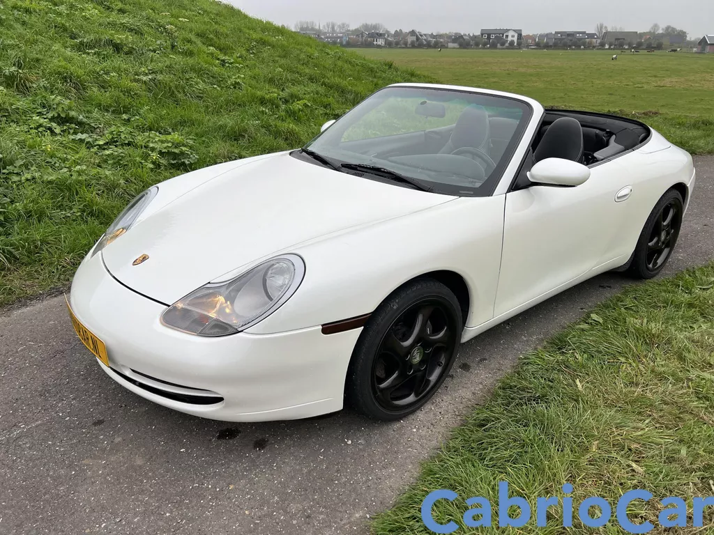 Porsche 911 Cabrio 3.4 Carrera nieuw Leder interieur