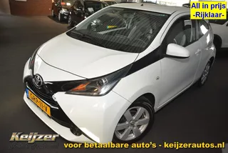 Toyota Aygo 1.0 VVT-i x-play