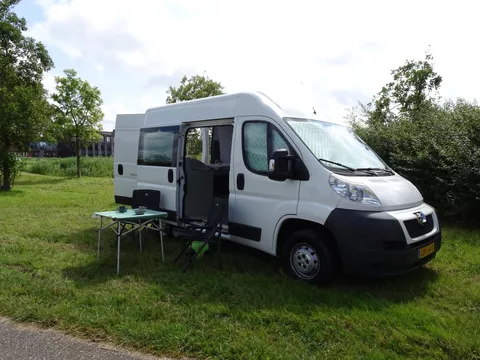 Peugeot Boxer 333 2.2 HDI L1H2 Buscamper 2 Persoons l AIRCO