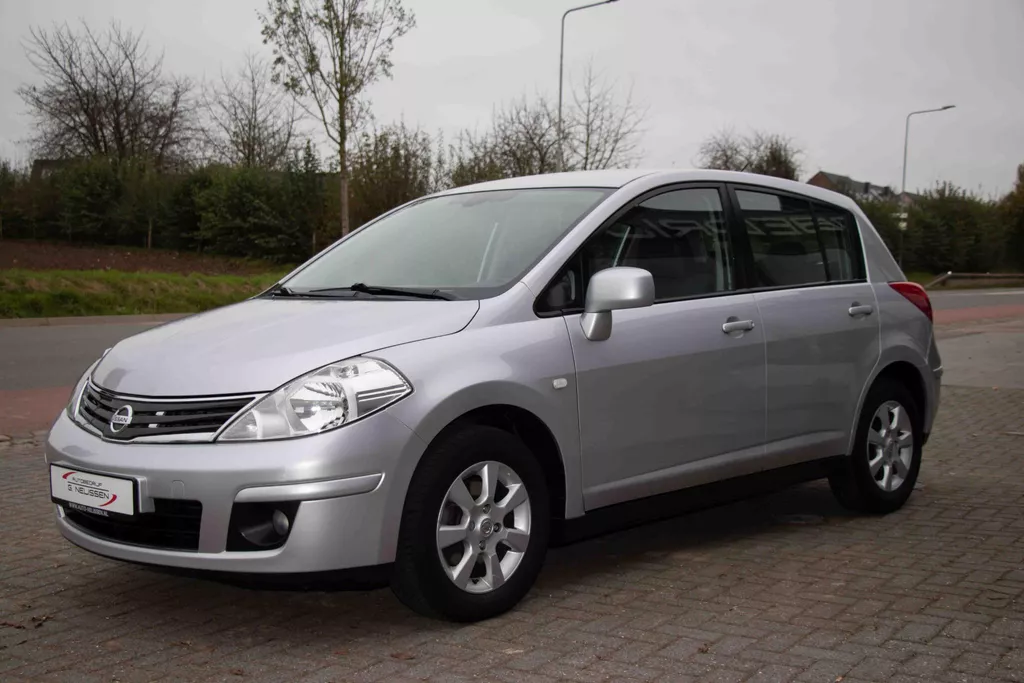 Nissan Nissan tiida 1.6 Acenta Onbekend