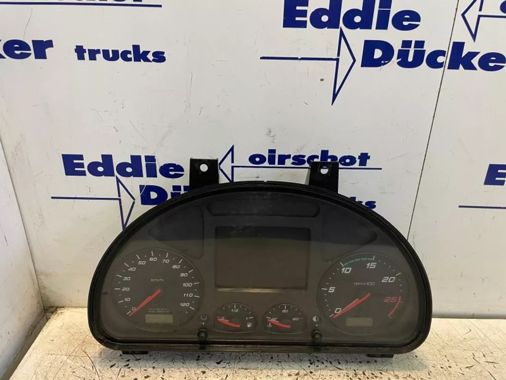 Iveco 5801721169 INSTRUMENT PANEL