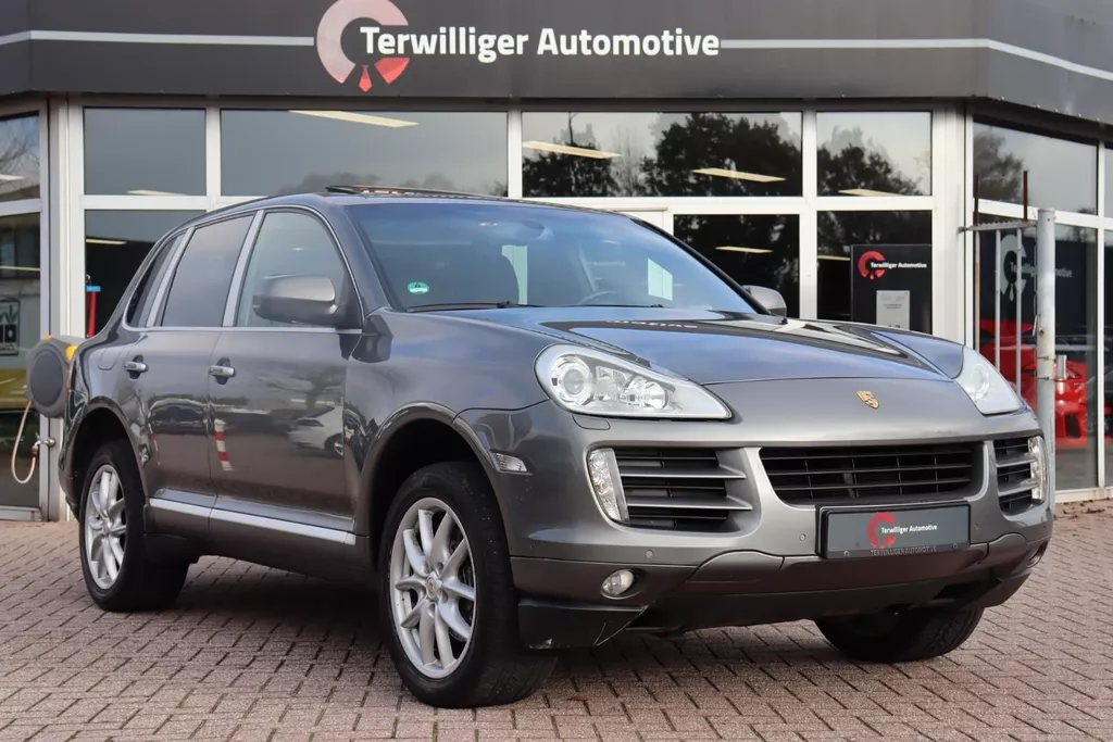 Porsche Cayenne 3.6 | YOUNGTIMER | PANO | CRUISE | LEDER |