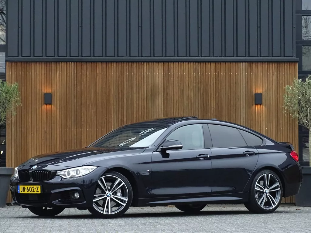 BMW 4 Serie Gran Coup&eacute; 440i 326PK TwinTurbo / Hi Exec / M-sport / M-Perf. / LED