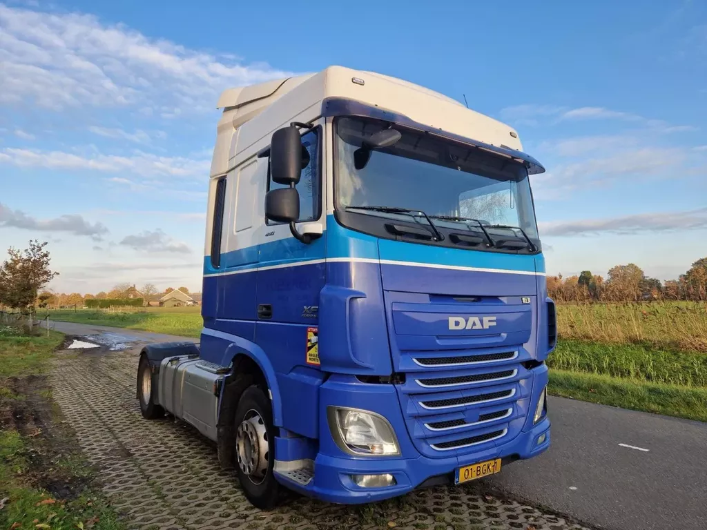 DAF XF 440 Spacecab