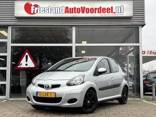 Toyota Aygo 1.0-12V Comfort 5 drs / Nieuwe APK! / Nieuwe Banden / 2010