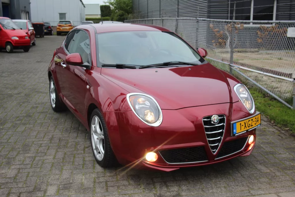 Alfa Romeo MiTo 0.9 T. Air Esclusivo Leer Navi Clima Cruise