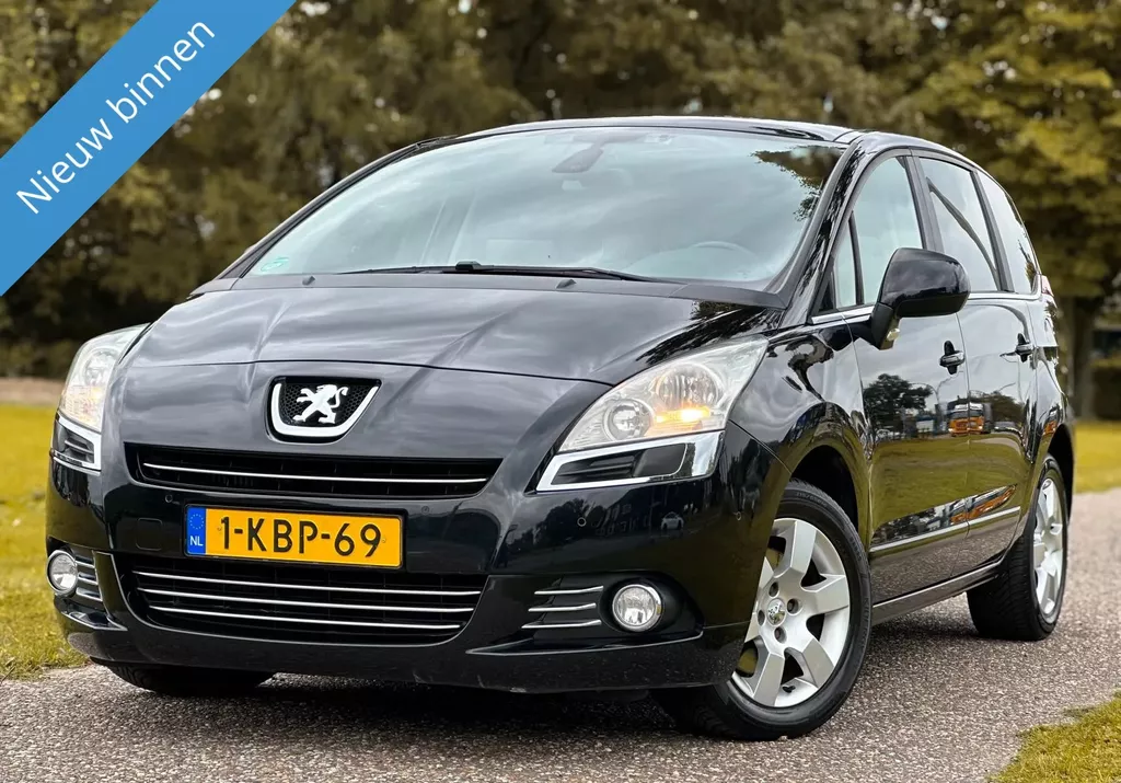 Peugeot 5008 1.6 T. 7-Persoon Pano| Trekhaak| Rijklaar!!!