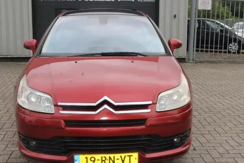 Citroen C4 Coup&eacute; 2.0-16V VTS NIEUWE APK