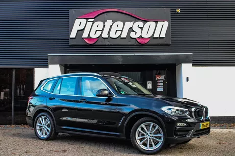 BMW X3 XDrive20i High Executive NAP PANO XENON LEDER