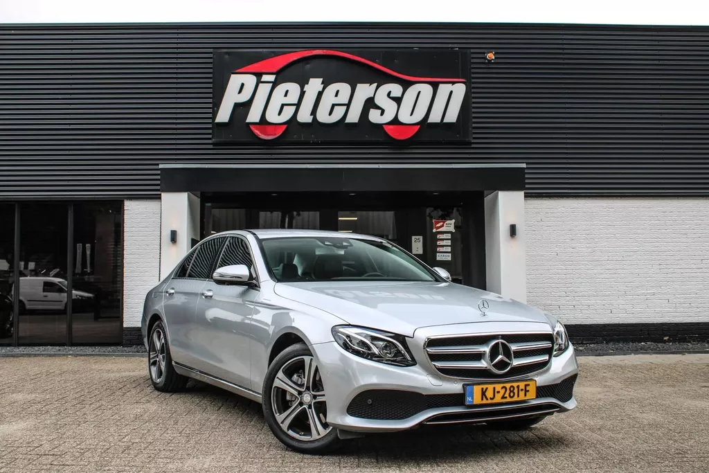 Mercedes-Benz E-klasse 200 UNIEK! NL-AUTO! HUD 360 SFEER VOL